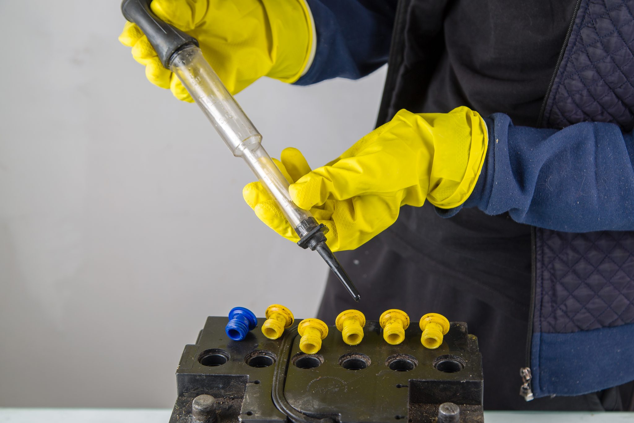 How to Recondition Old Batteries Without Special Tools or Chemicals